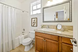 1314 NE Junior St, Portland, OR 97211 - Photo 40