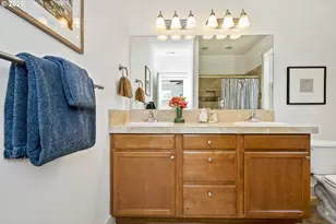 1314 NE Junior St, Portland, OR 97211 - Photo 28