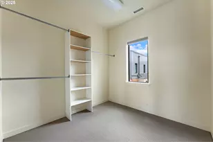 1660 NW Riverscape Dr, Portland, OR 97209 - Photo 20