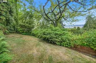 500 NW Maywood Dr, Portland, OR 97210 - Photo 42