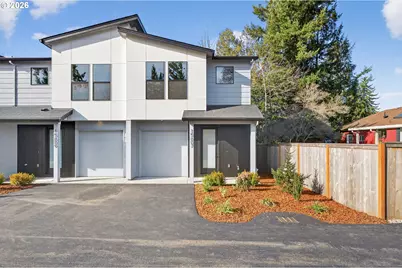 15607 SE Meadowlark Ln, Milwaukie, OR 97267 - Photo 1