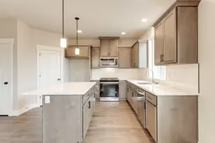 2335 E Otter Loop, La Center, WA 98629 - Photo 16