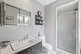 2893 Firwood Way, Eugene, OR 97401 - Photo 24