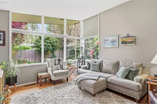 2893 Firwood Way, Eugene, OR 97401 - Photo 6