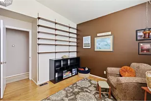 2893 Firwood Way, Eugene, OR 97401 - Photo 22