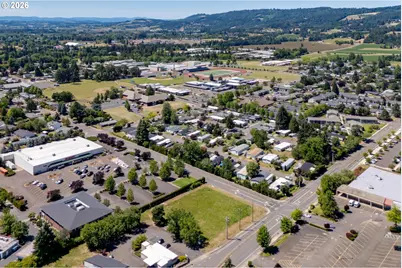 3200 E Haworth Ave, Newberg, OR 97132 - Photo 20