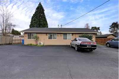 907 NE 1st Ave, Battle Ground, WA 98604 - Photo 2