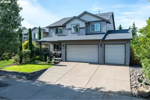 471 Vine Ave, Woodburn, OR 97071 - Photo 1