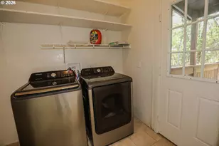 2892 Coos Bay Wagon Rd, Roseburg, OR 97471 - Photo 20