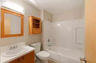 1706 Avalon Way, Hood River, OR 97031 - Photo 22