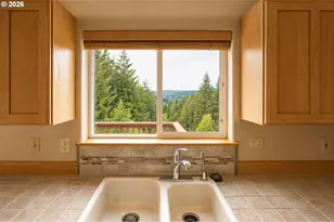 93764 Coho Ln, Coos Bay, OR 97420 - Photo 10