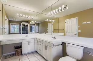 3614 S Corbett Ave, Portland, OR 97239 - Photo 20