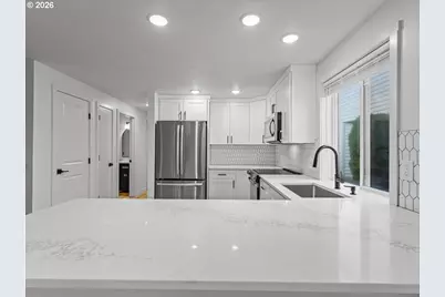 3130 NE 115th Ave, Vancouver, WA 98682 - Photo 8