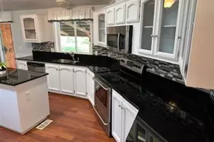 105 W Main St, Glenwood, WA 98619 - Photo 6