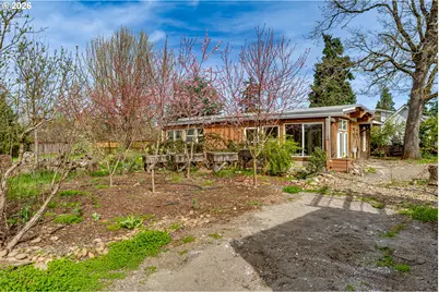 111 Holeman Ave, Eugene, OR 97404 - Photo 24