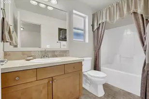 29244 SW Orleans Ave, Wilsonville, OR 97070 - Photo 28