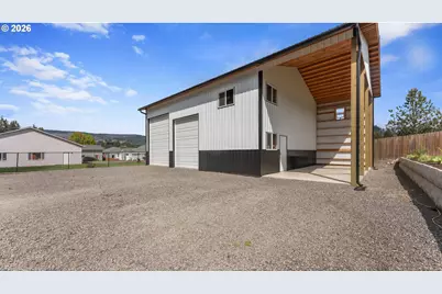 520 Fir St, Lyons, OR 97358 - Photo 36