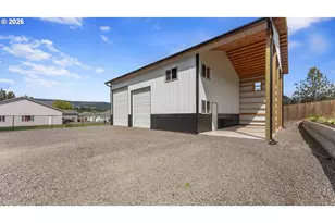 520 Fir St, Lyons, OR 97358 - Photo 36