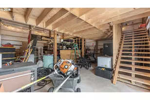 520 Fir St, Lyons, OR 97358 - Photo 38
