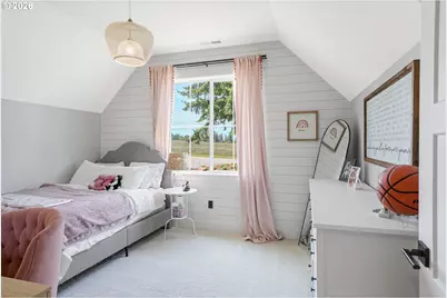 4040 Victor Point Rd NE, Silverton, OR 97381 - Photo 32