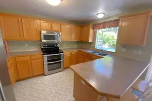 11009 Rees St, Donald, OR 97020 - Photo 6