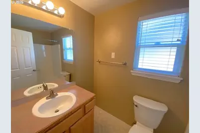 11009 Rees St, Donald, OR 97020 - Photo 12