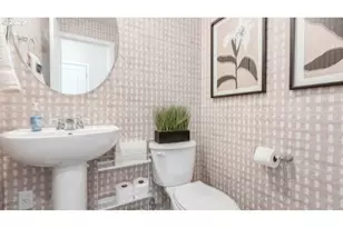 3587 SW Thomas Ave, Gresham, OR 97080 - Photo 12