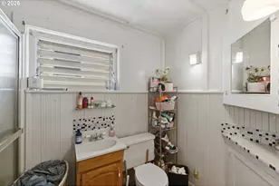 846 S 11th St, Coos Bay, OR 97420 - Photo 24