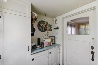 846 S 11th St, Coos Bay, OR 97420 - Photo 10