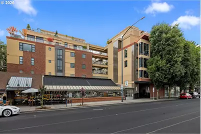 1620 NE Broadway St #206, Portland, OR 97232 - Photo 2