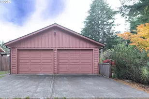 780 Michigan Ave, Bandon, OR 97411 - Photo 30