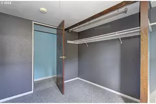 107 Guinevere Ct, Castle Rock, WA 98611 - Photo 16