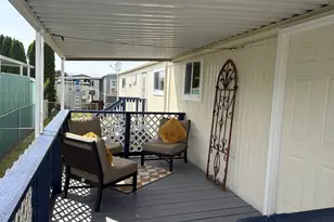 2902 E 2nd St, Newberg, OR 97132 - Photo 4