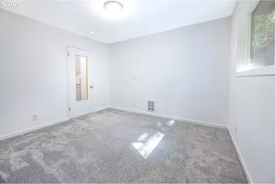 4865 Whiteaker St, Eugene, OR 97405 - Photo 22