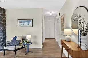 8025 N Chase Ave, Portland, OR 97217 - Photo 16