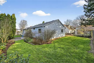 8025 N Chase Ave, Portland, OR 97217 - Photo 32