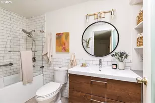 4935 SW Marigold St, Portland, OR 97219 - Photo 18