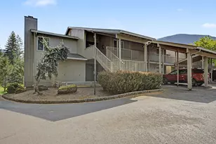68658 E Bowmans Cir, Welches, OR 97067 - Photo 2