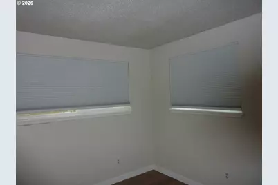 885 NE Sunset St #19, Roseburg, OR 97470 - Photo 16