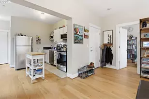 1714 NW Couch St, Portland, OR 97209 - Photo 4