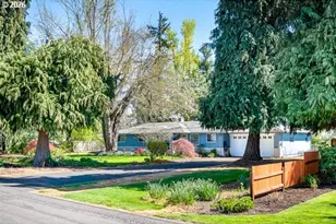 885 66th St, Springfield, OR 97478 - Photo 2