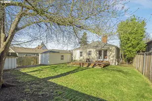 8038 SE Salmon St, Portland, OR 97215 - Photo 44