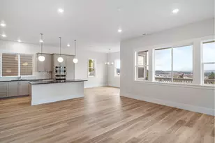 11798 SW 182nd Ave, Beaverton, OR 97007 - Photo 4