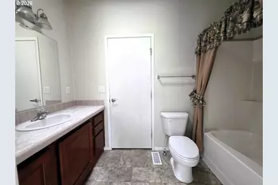 624 Dufur Ave, Maupin, OR 97037 - Photo 24