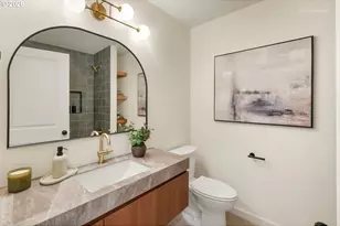 2335 SW Imperial Ct, Portland, OR 97225 - Photo 34