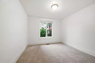 615 NE 132nd St, Vancouver, WA 98685 - Photo 18
