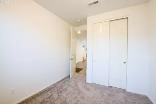 35361 Fairfield Ct, Saint Helens, OR 97051 - Photo 16