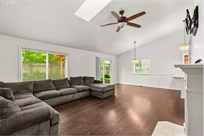 432 Taz Ln, Eugene, OR 97404 - Photo 6