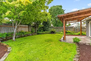 432 Taz Ln, Eugene, OR 97404 - Photo 32