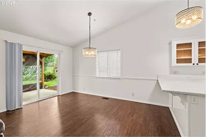 432 Taz Ln, Eugene, OR 97404 - Photo 10